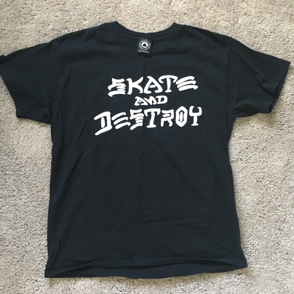 Thrasher skate and destroy men’s large